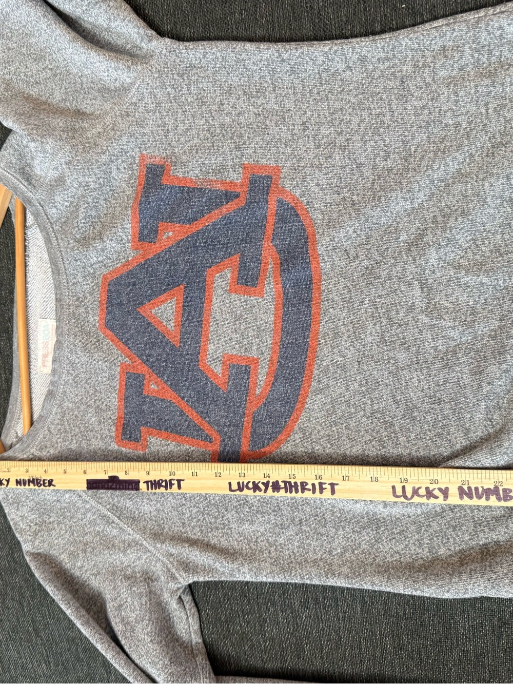 Pressbox Gray women’s Pullover Auburn University Orange & Navy Graphic Large - Picture 5 of 7